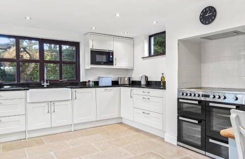 Penbryn House | Morfa Ganol