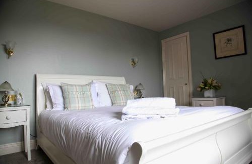 Corfe Castle Village Hotel | Mortons Manor