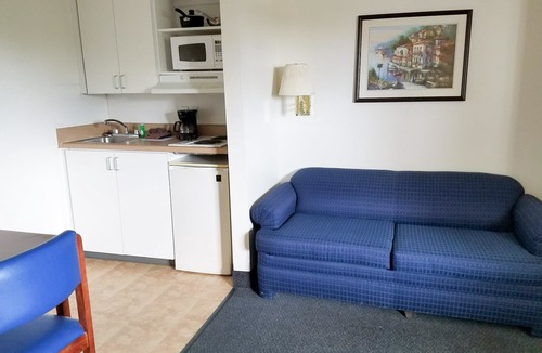 Terry Sanford Hotel | Motel 6 - Fayetteville, NC - Fort Liberty Area