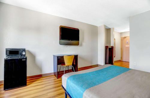Northeast Raleigh Hotel | Motel 6-Raleigh, NC - North