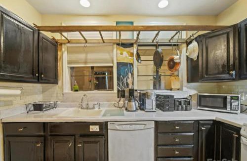 Lynn House | Mountain Cottage on 7 Acres