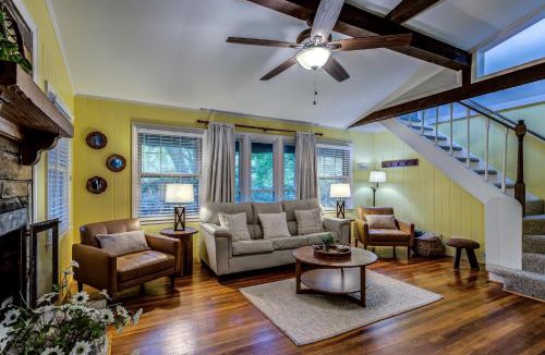 Blowing Rock House | Mountain Home near Blue Ridge Parkway, Central Location!