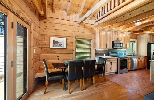 Huntersville House | Mountain Island Lake Lodge: Private Dock, Kayaks, Paddle Boards, Family Fun!