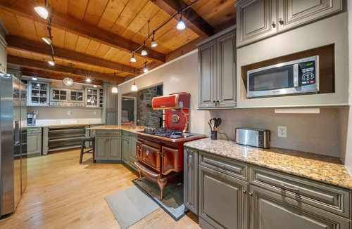 Wilkesboro House | Mountain Lake Retreat With Rustic Elegance