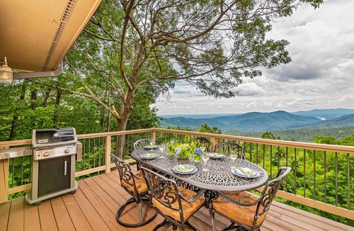 Old Fort House | Mountain Lure: VIEWS OF BLUE RIDGE MTNS & LAKE LURE - NEAR ASHEVILLE & BLACK MTN