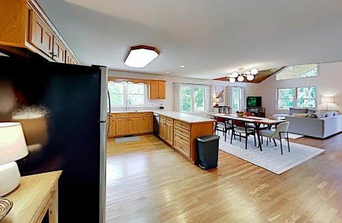 Canton House | Mountain Majesty