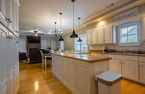 Monteagle House | Mountain Memories to provide a cozy retreat on your vacation!