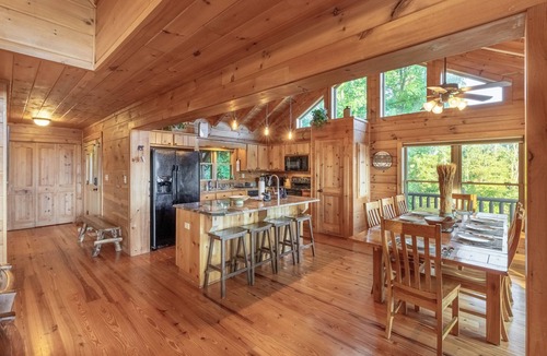 Maggie Valley Cabin | Mountain PeakViews - Breathtaking Mountain Views!