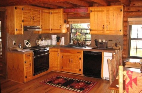 Terrell House | Mountain Style Log Home Main Channel/Patio/Fire Pit/Lake Equipment Rental/Dock
