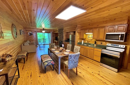 Bryson City Apartment | MOUNTAIN SUITE on the 1st floor of a 2 story Duplex