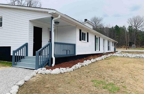 Wake County House | Mountain Vibes at Hidden Pond Lodge - 3beds/2bth