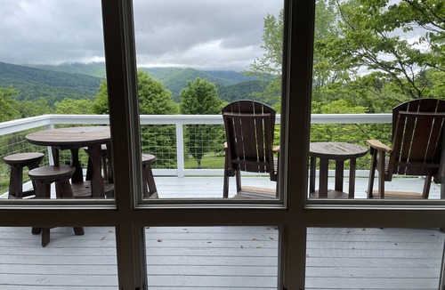 Waynesville House | Mountain View And Creek House On 5 Beautiful Private Acres