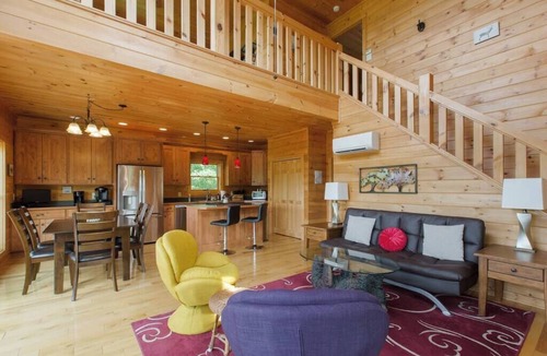 Lake Lure Cabin | Mountain View Cabin|Hot Tub|Fenced Yard for Pets