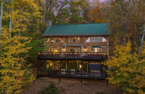 Leicester House | Mountain View, Secluded Lodge, Forest Escape