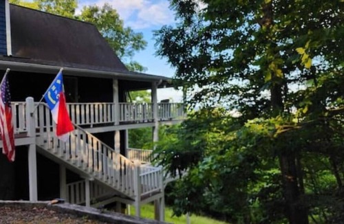 Murphy House | Mountain Views- Appalachian Mtns/Smokies. Waterfalls, trails, casino nearby!