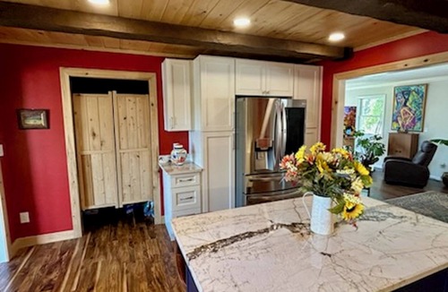 Asheville House | MOUNTAIN VISTA GETAWAY!
