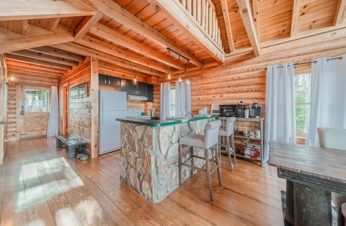 Vein Mountain House | Mountaintop Getaway - Views, Fireplace, and Movie Room!