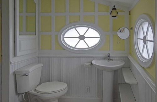 Harkers Island House | Mr. Bennie's Cafe