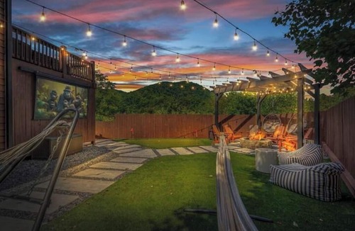 Waynesville Cabin | Mtn Views, HotTub, Sauna, Outdoor Theater, FirePit
