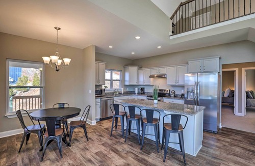 Woodfin House | Mtn Views, Walkable Location: Asheville Retreat!