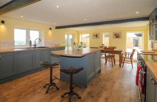Okehampton House | Muddy Udders Dairy