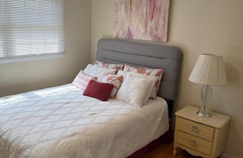 Greensboro House | Muirs Chapel Retreat