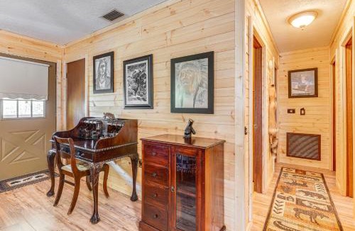 Murphy House | Murphy Cabin with Deck, Grill and Private Pond!