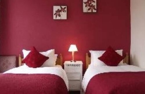 Harrogate House | Murray House