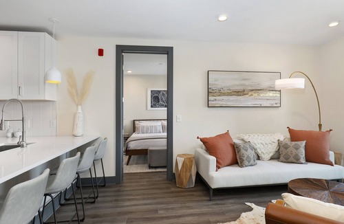 Rolling Mill Hill Condo | Muse | Contemporary downtown condo with private balcony & open layout