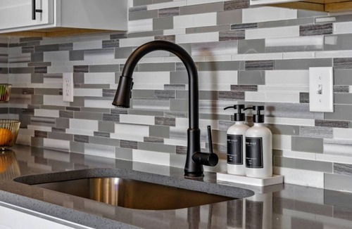 South Nashville Apartment | Music On in Nashville - 8 min from Broadway!