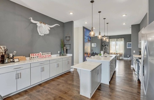East Hill Condo | Music Row Retreat 1035-Sleeps 10