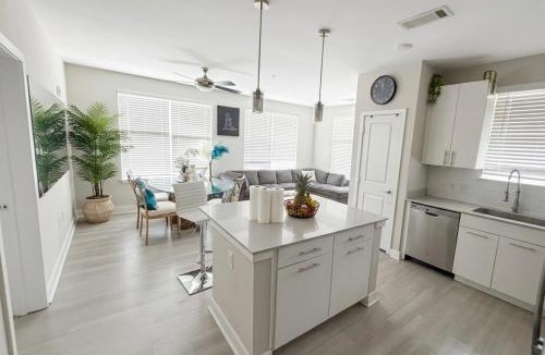 Matthews Apartment | Must Be Nice in Charlotte