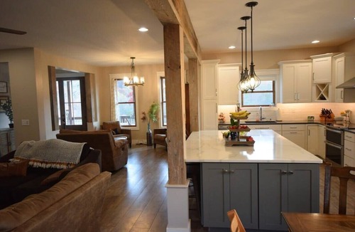 Saluda House | Mustard Seed Farm Estate in Saluda, NC!