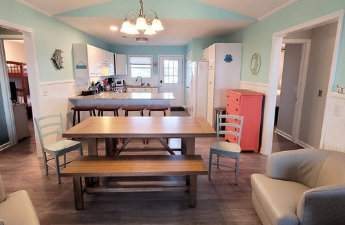 Long Beach House | Nail'D It: Second row with unobstructed Ocean View! Family and Pet friendly!