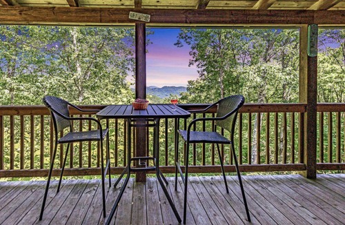Almond Cabin | Nantahala Nook Hot Tub, Game Room & Stunning Views