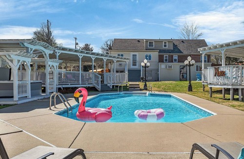 Nashville House | Nashville's Best Private Pool! Game Room