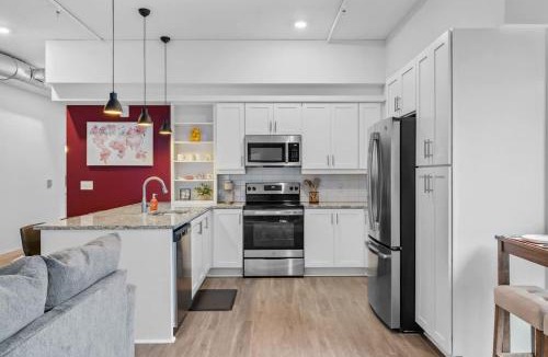 Sobro Apartment | Nashville SoBro Getaway