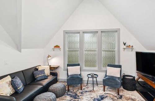 Woodland in Waverly Apartment | Nashville Vacation Rental Near Bridgestone Arena!