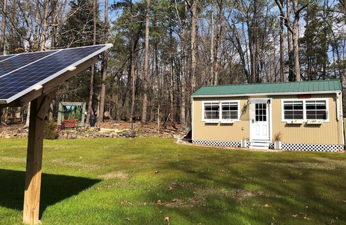 Bynum Cabin | Natural Splendor; Ultimate Off Grid Experience!