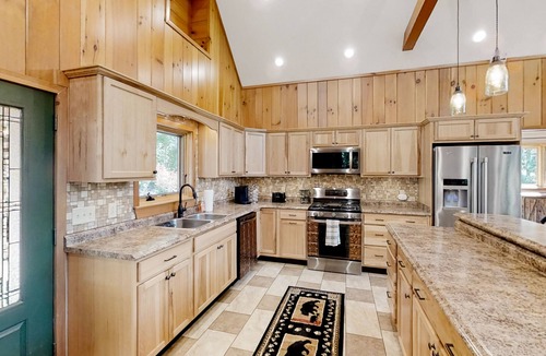 Franklin House | Nature's Edge | House in Franklin with a wood stove & mountain views