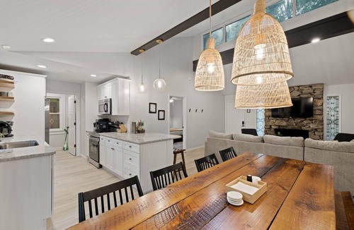 Fletcher House | Near Biltmore, Hiking, Breweries W/Game Room