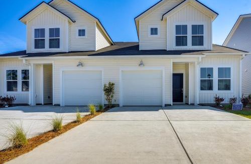 Ocean Isle Beach House | Near Golf! Family Escape 6 Mi to Ocean Isle Beach