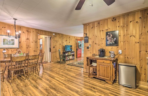 Roaring Gap House | Near Hiking: Roaring Gap Retreat w/Fire Pit!