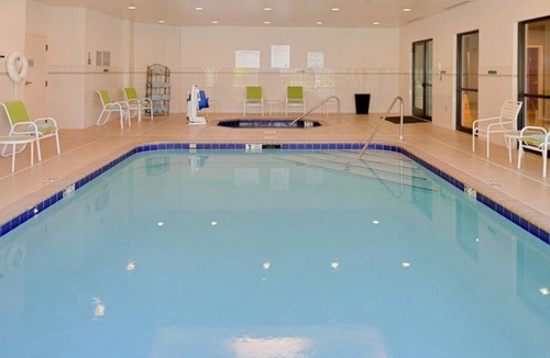 Gastonia House | Near Schiele Museum of Natural History! 2 Comfortable Units! W/ Indoor Pool!