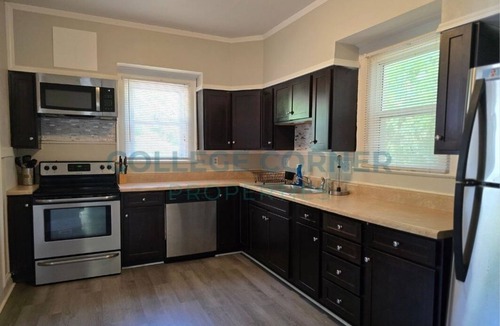 Winston - Salem House | Nearby WFU 4-bedroom house in charming Winston-Salem with AC