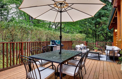 Sapphire House | Needlepine Lodge of Sapphire Valley, Needlepine Lodge of Sapphire Valley