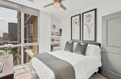 Third Ward Apartment | Nestled CLT Forth Ward Condo