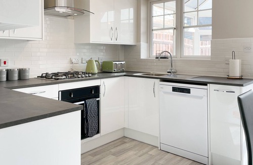 Pattiswick House | New and Fresh 2 Bed Home in Braintree!