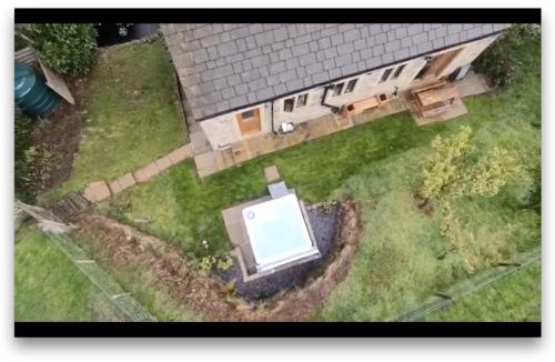 Sowerby Bridge Apartment | NEW BARN CONVERSION WITH PRIVATE HOT TUB