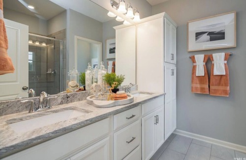 Apex House | New! Beautiful 5 Bed 4BR Luxe Home!